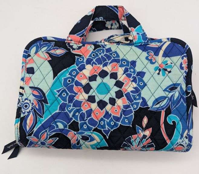Vera Bradley 3 Piece Travel, Hanging Toiletry Auctionology LLC