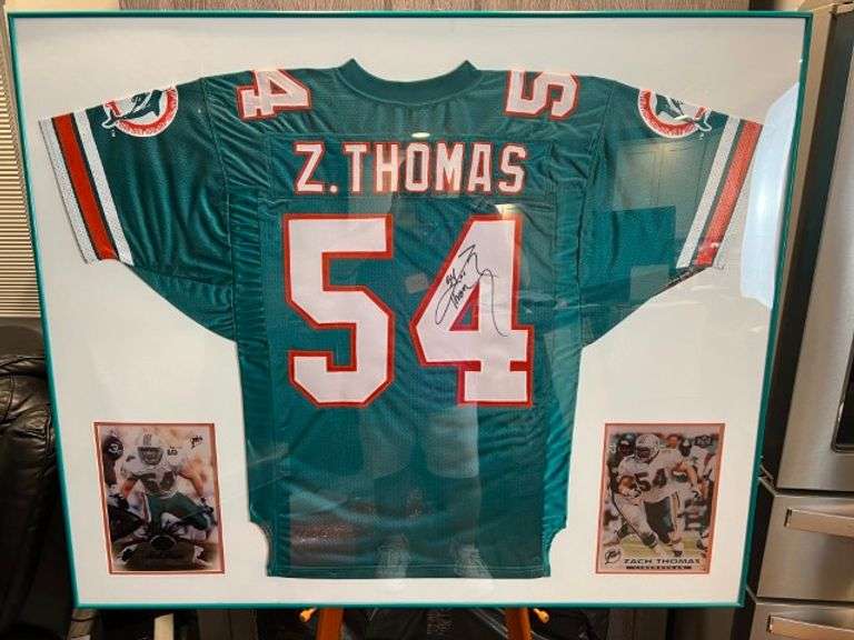 SPORTS MEMORABILIA ABSOLUTE AUCTION Auctionology LLC