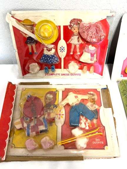 Heidi & Jan Playsets - Vintage 1960's Clothing Lot