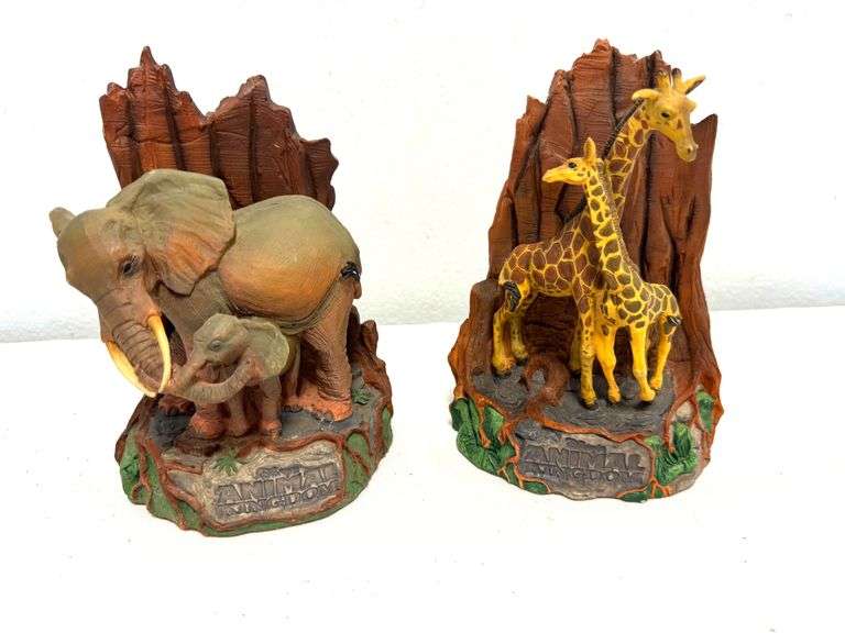 2pc Disney Animal Kingdom Sculpture Lot