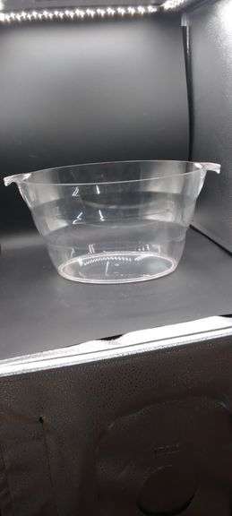 CHAMPAGNE COOLER BUCKET